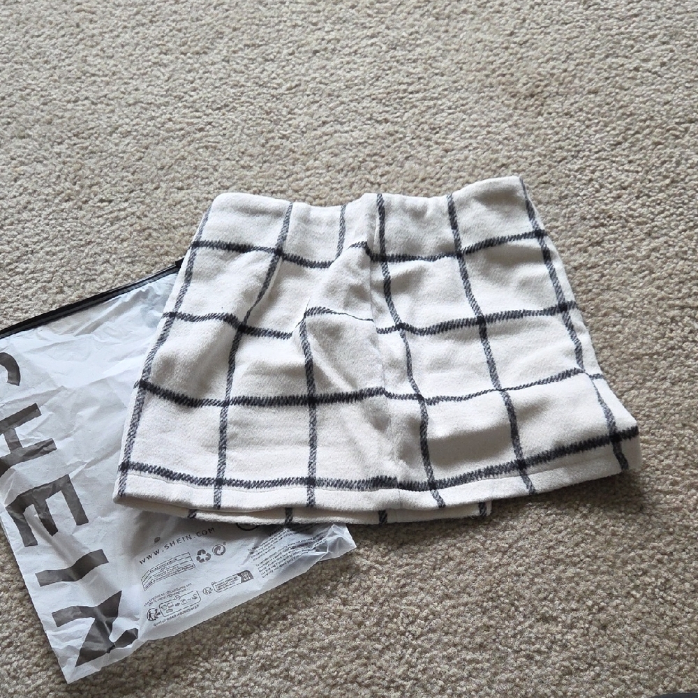 Shein Women's Skirt
